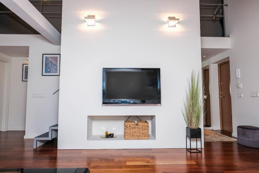 #Stayhere - Spacious Luxury Town Hall 3Bdr Apartment วิลนีอุส ภายนอก รูปภาพ