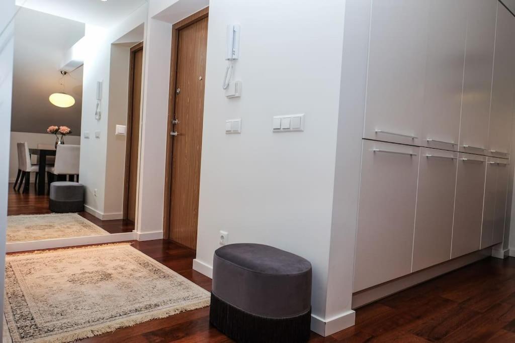 #Stayhere - Spacious Luxury Town Hall 3Bdr Apartment วิลนีอุส ภายนอก รูปภาพ