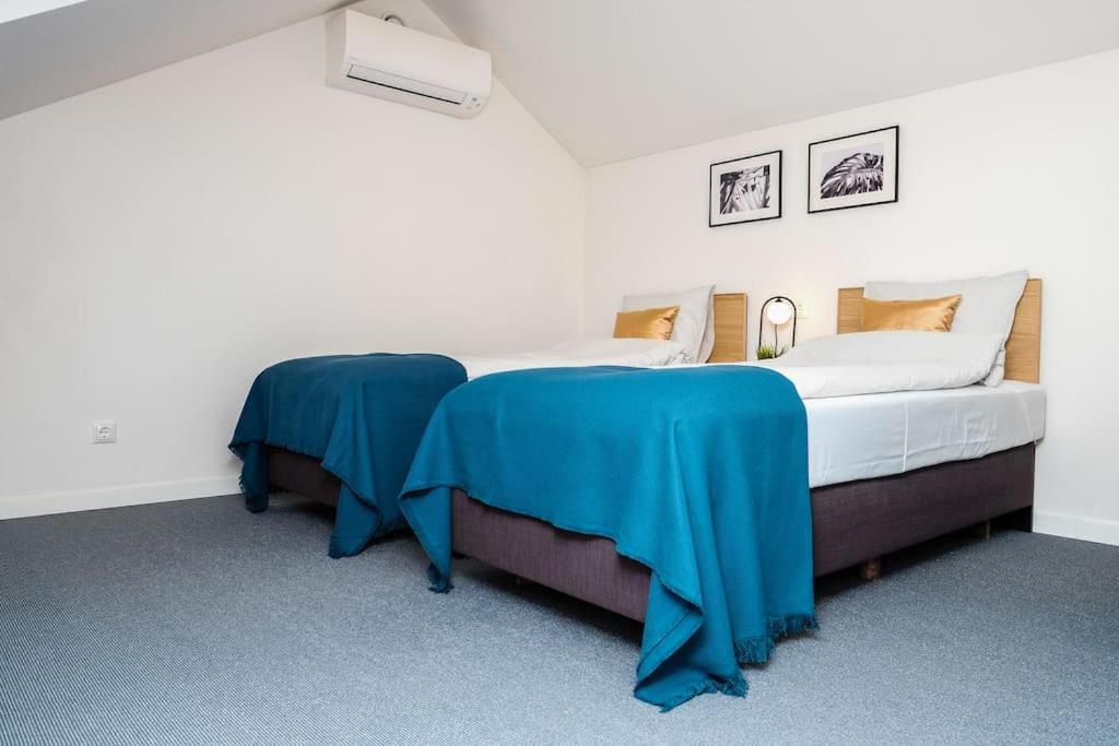 #Stayhere - Spacious Luxury Town Hall 3Bdr Apartment วิลนีอุส ภายนอก รูปภาพ
