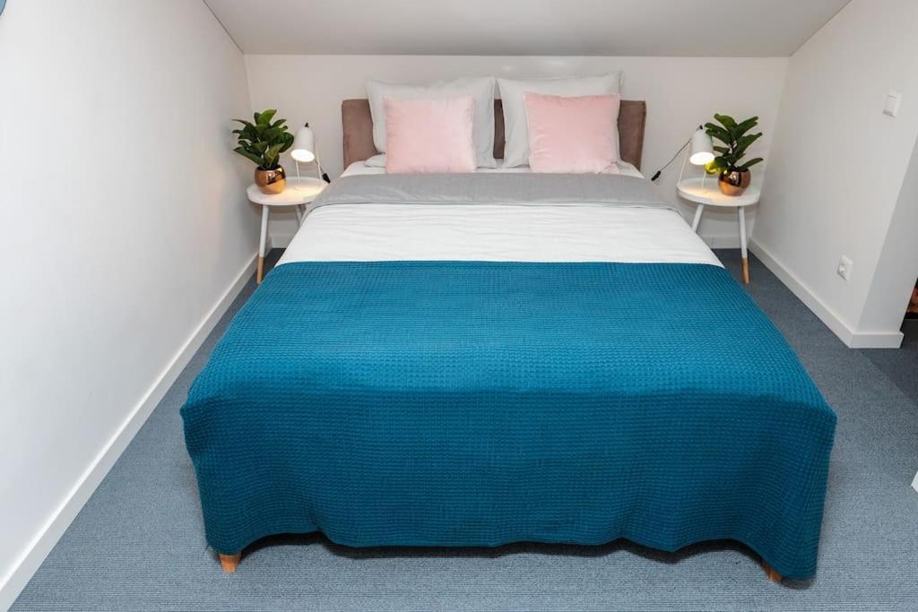#Stayhere - Spacious Luxury Town Hall 3Bdr Apartment วิลนีอุส ภายนอก รูปภาพ